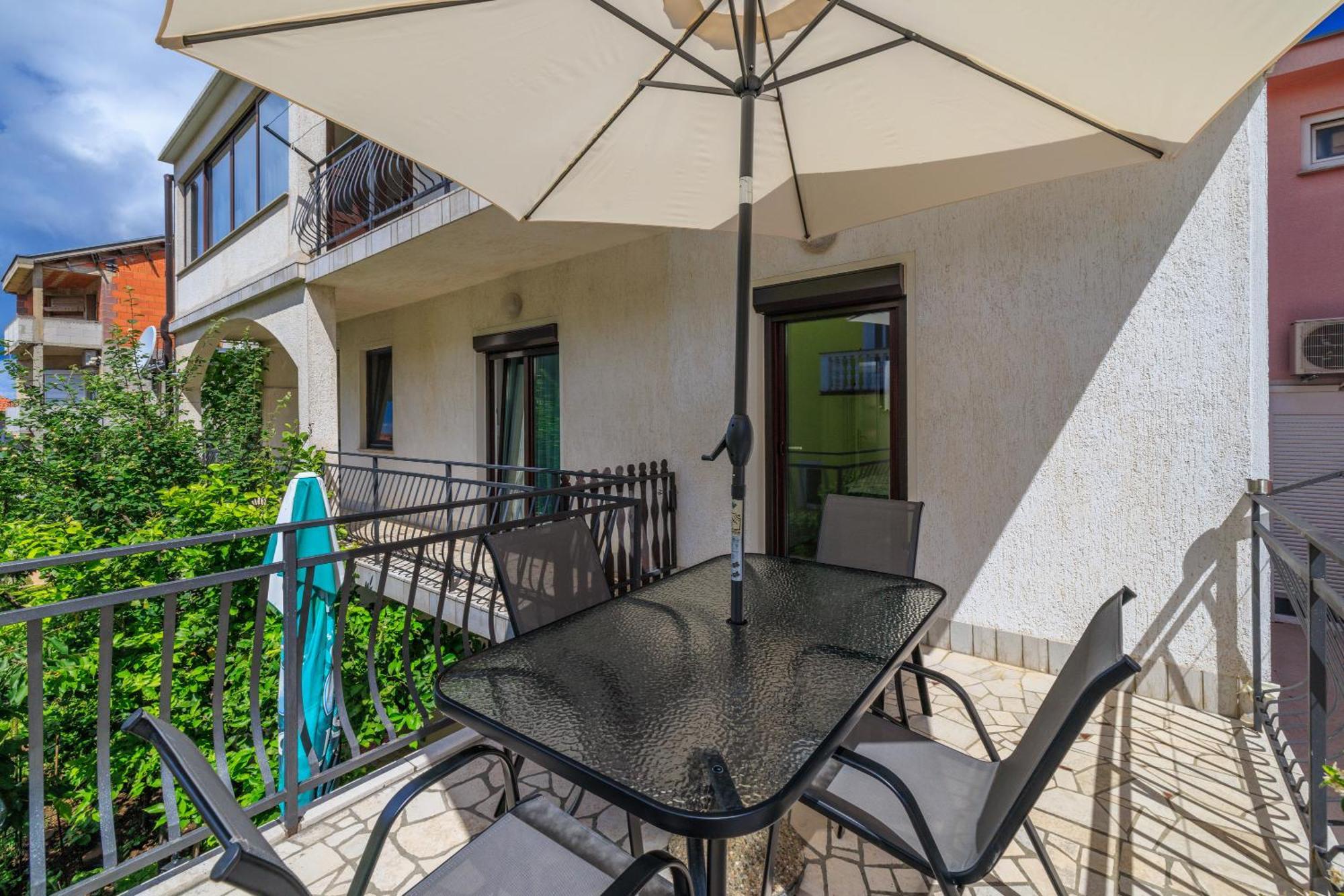 Apartman Antonia Crikvenica Luaran gambar